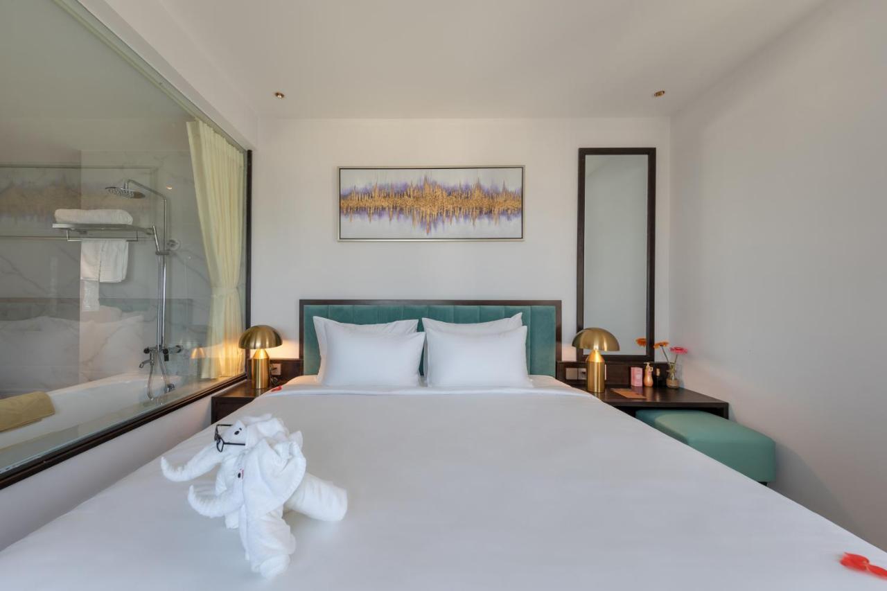 Cordial Grand Hotel Da Nang Beach - Infinity Rooftop Pool מראה חיצוני תמונה