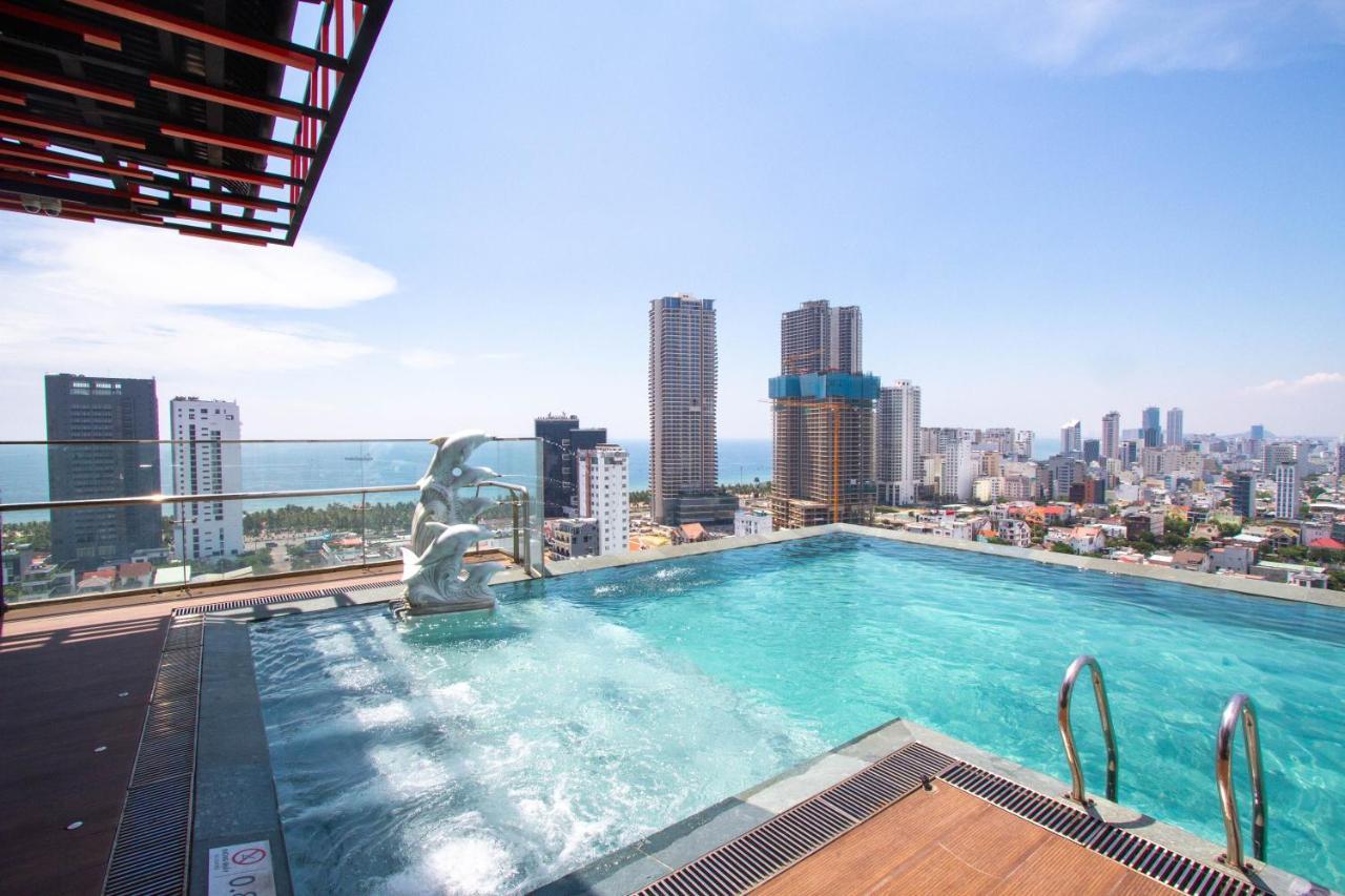 Cordial Grand Hotel Da Nang Beach - Infinity Rooftop Pool מראה חיצוני תמונה